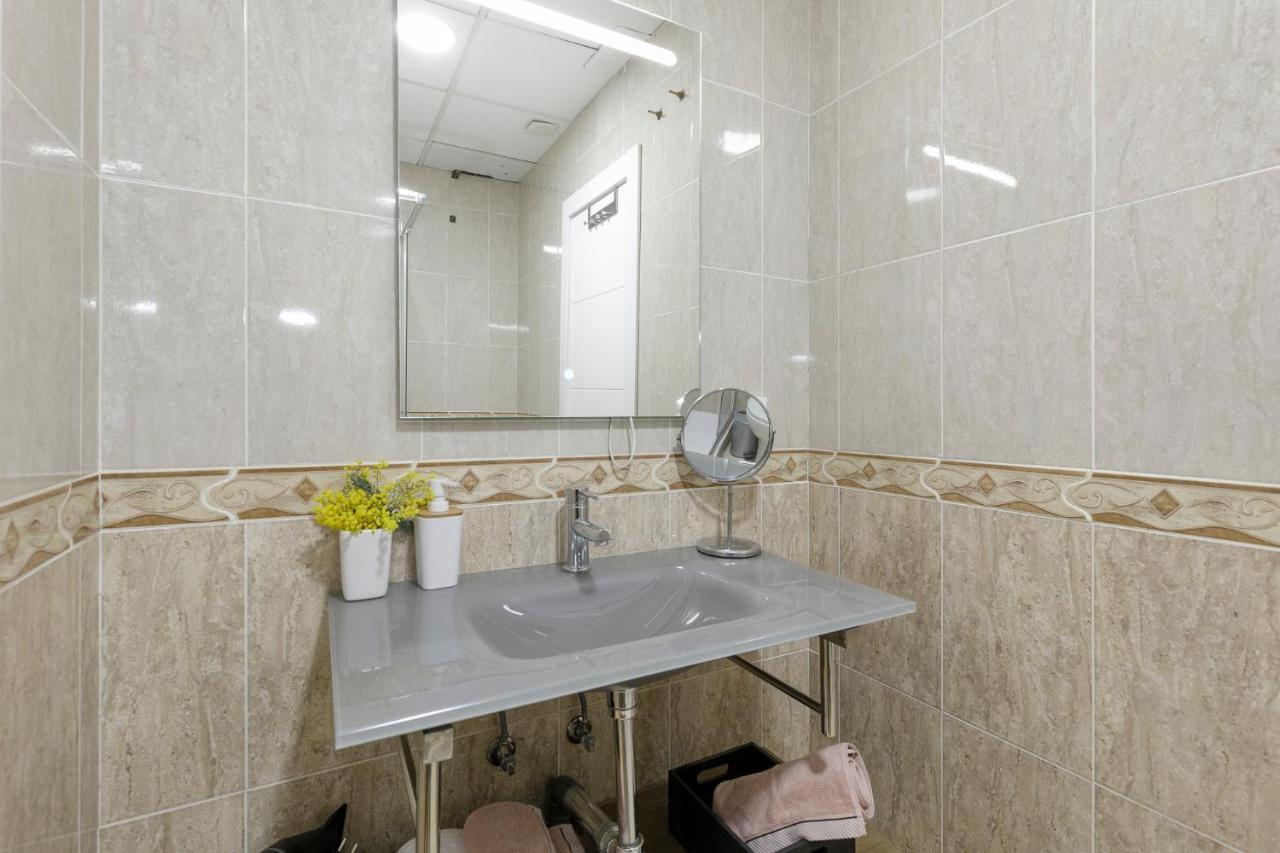 Apartamento Alcaiceria Granada Appartamento Esterno foto