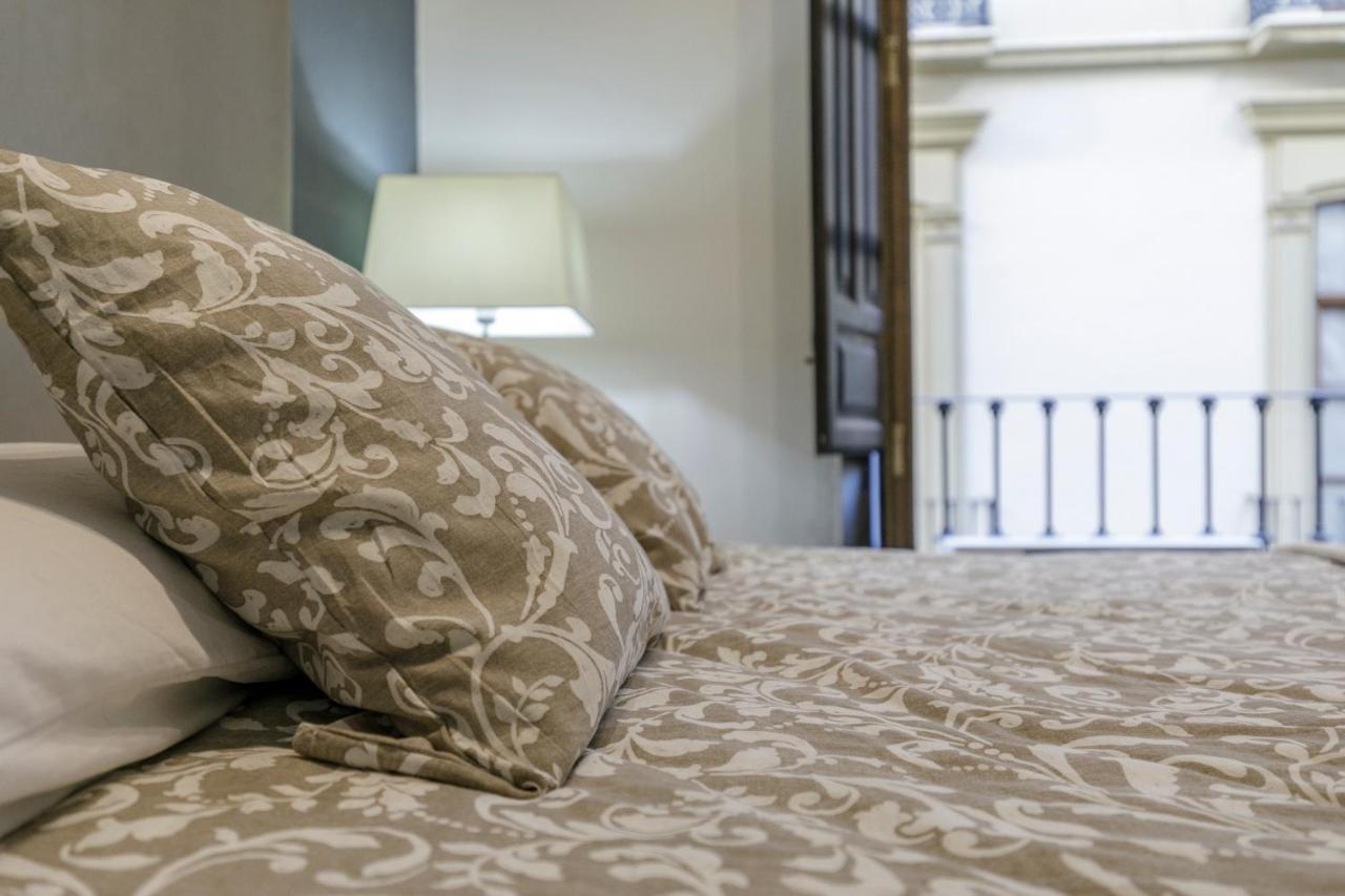 Apartamento Alcaiceria Granada Appartamento Esterno foto